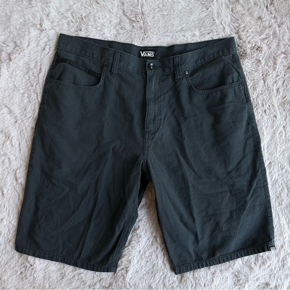 Vans Other - Men's Vans Relaxed Cargo Grid Design Skater/Streetwear Shorts